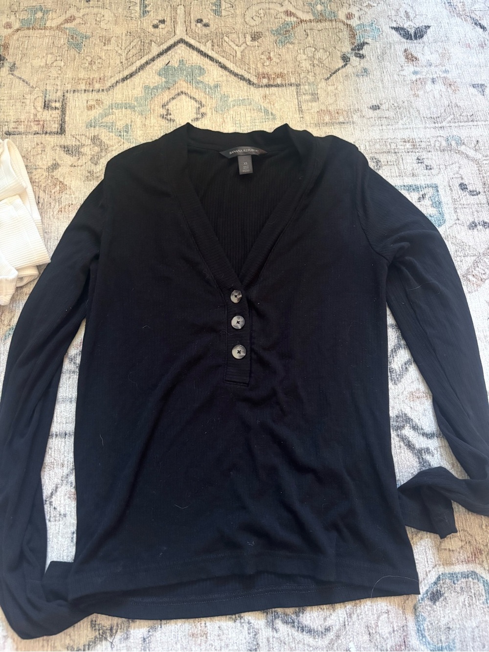 Banana Republic Black Long Sleeve V-Neck Henley Top